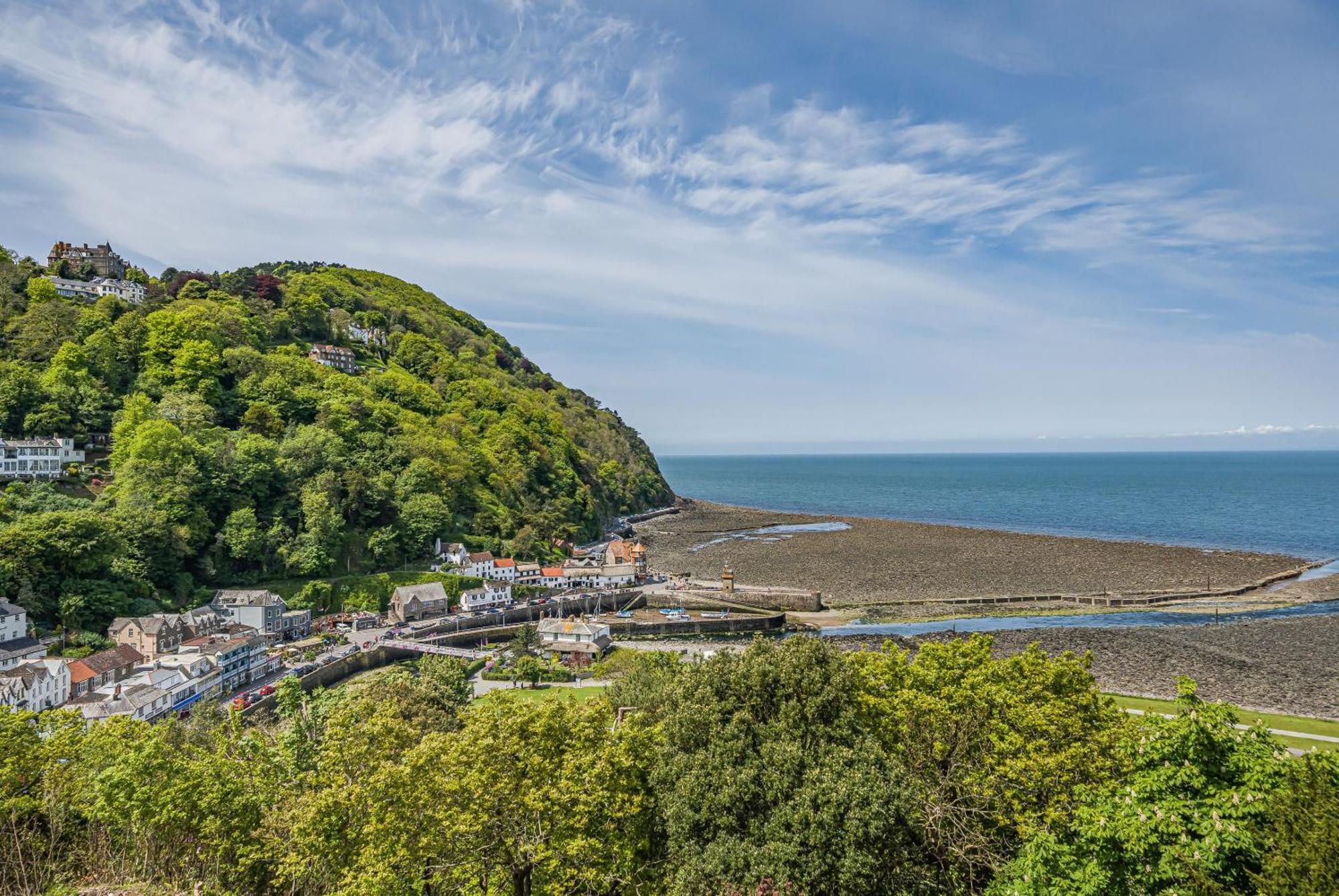 Tors Park Apartment Lynmouth Bagian luar foto