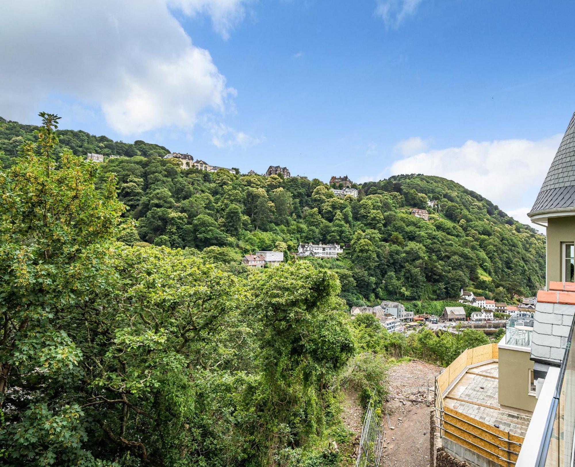 Tors Park Apartment Lynmouth Bagian luar foto